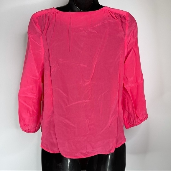 Line & Dot Revolve Top Blouse Silk Barbie Button Office Career Date Cocktail New - Picture 4 of 11